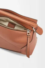 Small Puzzle Edge bag in classic calfskin - Image 6