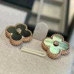 [Eternal Jewelry]CLOVER MEDIUM 1 MOTIFS GRAY MOP  DIAMOND EARRINGS - Image 3