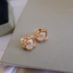 [Eternal Jewelry]LUCKY PINK GOLD WHITE MOP EARRINGS - Image 7