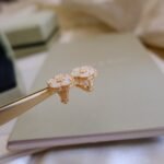 [Eternal Jewelry]LUCKY PINK GOLD WHITE MOP EARRINGS - Image 8