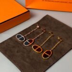 [Eternal Jewelry]CHAINE VERSO BLACK CERAMIC EARRINGS - Image 3