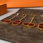 [Eternal Jewelry]CHAINE VERSO BLACK CERAMIC EARRINGS - Image 9