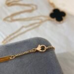 [Eternal Jewelry]CLOVER 25MM NECKLACE GOLD ONYX - Image 5
