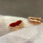 [Eternal Jewelry]HEART CARNELIAN STUD EARRINGS - Image 3