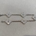 [Eternal Jewelry]CLOVER 5 MOTIFS  DIAMOND BRACELET SILVER - Image 5