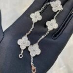 [Eternal Jewelry]CLOVER 5 MOTIFS  DIAMOND BRACELET SILVER - Image 6