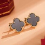 [Eternal Jewelry]CLOVER MEDIUM 1 MOTIFS  ONYX STUD EARRINGS - Image 7