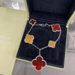 [Eternal Jewelry]CLOVER 5 MOTIFS SIVLER CARNELIAN TIGER EYE BRACELET - Image 2
