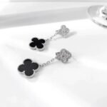 [Eternal Jewelry]CLOVER 2 MOTIFS  DIAMOND ONYX EARRINGS SILVER - Image 4