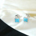 [Eternal Jewelry]CLOVER MINI 9.5MM ONYX STUD EARRINGS SILVER - Image 2