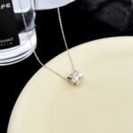 [Eternal Jewelry]BEE MINI PEDANT DIAMOND NECKLACE - Image 2