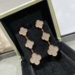 [Eternal Jewelry]CLOVER 3 MOTIFS DIAMOND PAVED ROSE GOLD EARRINGS - Image 3