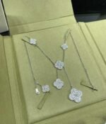 [Eternal Jewelry]CLOVER 6 MOTIF DIAMOND PAVED NECKLACE - Image 6