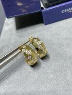 [Eternal Jewelry]BEE LOVE DIAMOND HOOP EARRINGS - Image 4