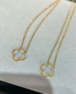 [Eternal Jewelry]CLOVER ROCK CRYSTAL ROSE GOLD NECKLACE - Image 5