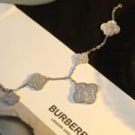 [Eternal Jewelry]CLOVER BRACELET 5 MOTIF SILVER DIAMOND PAVED - Image 6