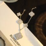 [Eternal Jewelry]CLOVER BRACELET 5 MOTIF SILVER DIAMOND PAVED - Image 5