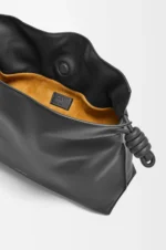 Medium Flamenco clutch in nappa calfskin - Image 6