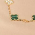 [Eternal Jewelry]CLOVER  5 MOTIF MALACHITE DIAMOND BRACELET - Image 5