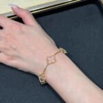 [Eternal Jewelry]CLOVER 5 MOTIF ROCK CRYSTAL PINK GOLD BRACELET - Image 7
