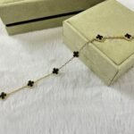 [Eternal Jewelry]CLOVER 6 MOTIF  ONYXS BRACELET - Image 4