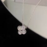 [Eternal Jewelry]CLOVER 15MM DIAMOND SINGLE FLOWER NECKLACE - Image 5