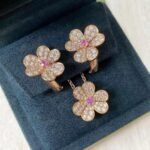 [Eternal Jewelry]FRIVOLE PINK GOLD FLOWER DIAMOND EARRINGS - Image 3