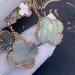 [Eternal Jewelry]CLOVER EARRINGS DARK MOP 4 MOTIFS ROSE GOLD - Image 4